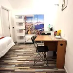 Sea Front - Welcoming Room In Mergellina